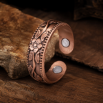 Vintage Floral Embossed Copper Tone Open Ring - Image 4